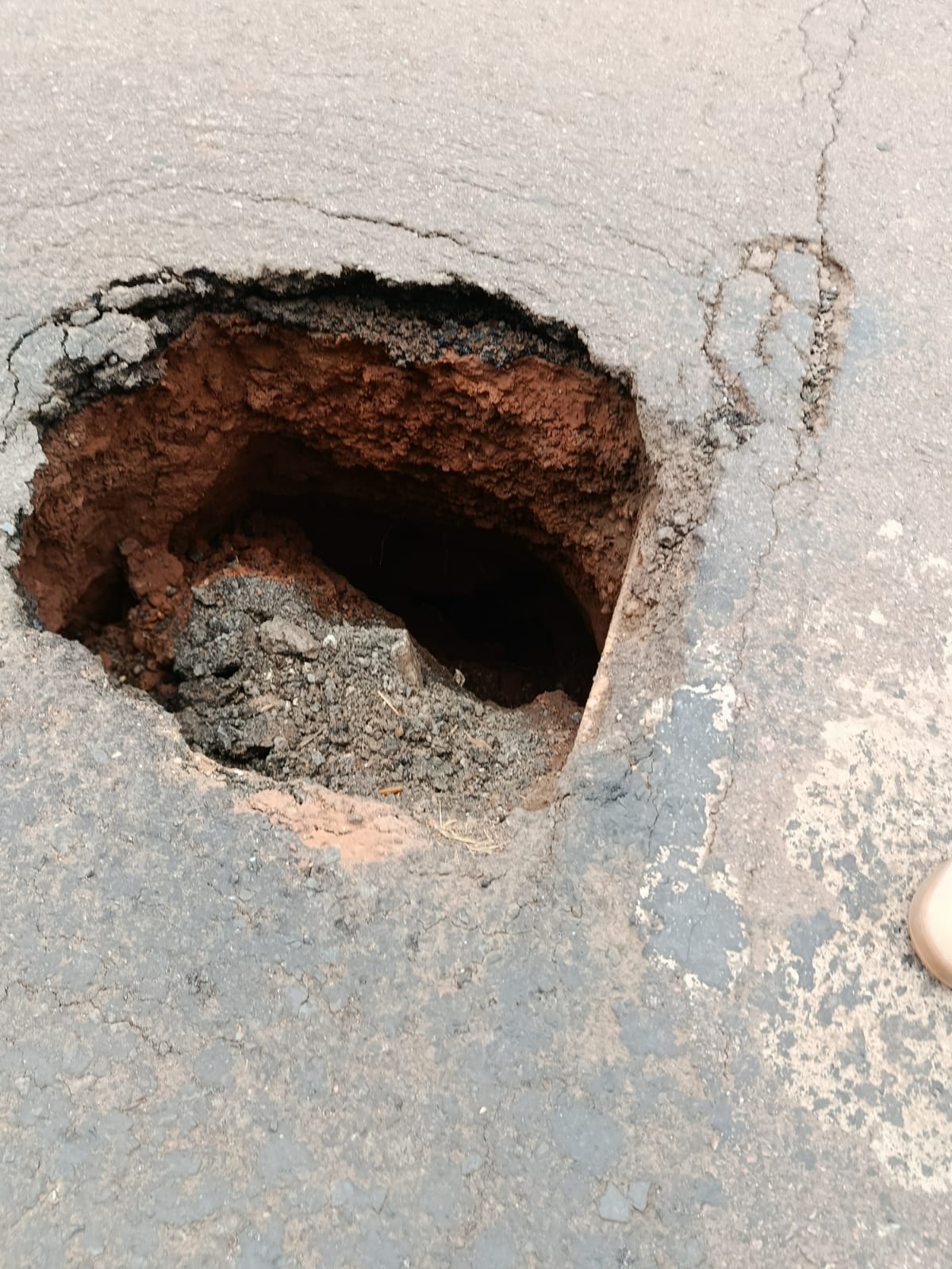 Rodovia MT-338 apresenta buracos e preocupa motoristas entre Itanhangá e Porto dos Gaúchos