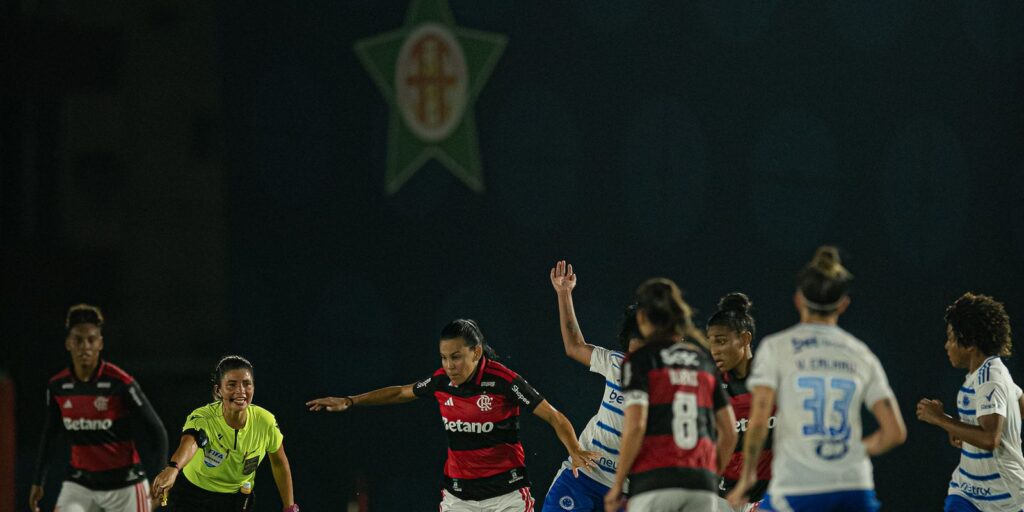 Flamengo e Cruzeiro empatam na abertura da 4ª rodada do BR Feminino