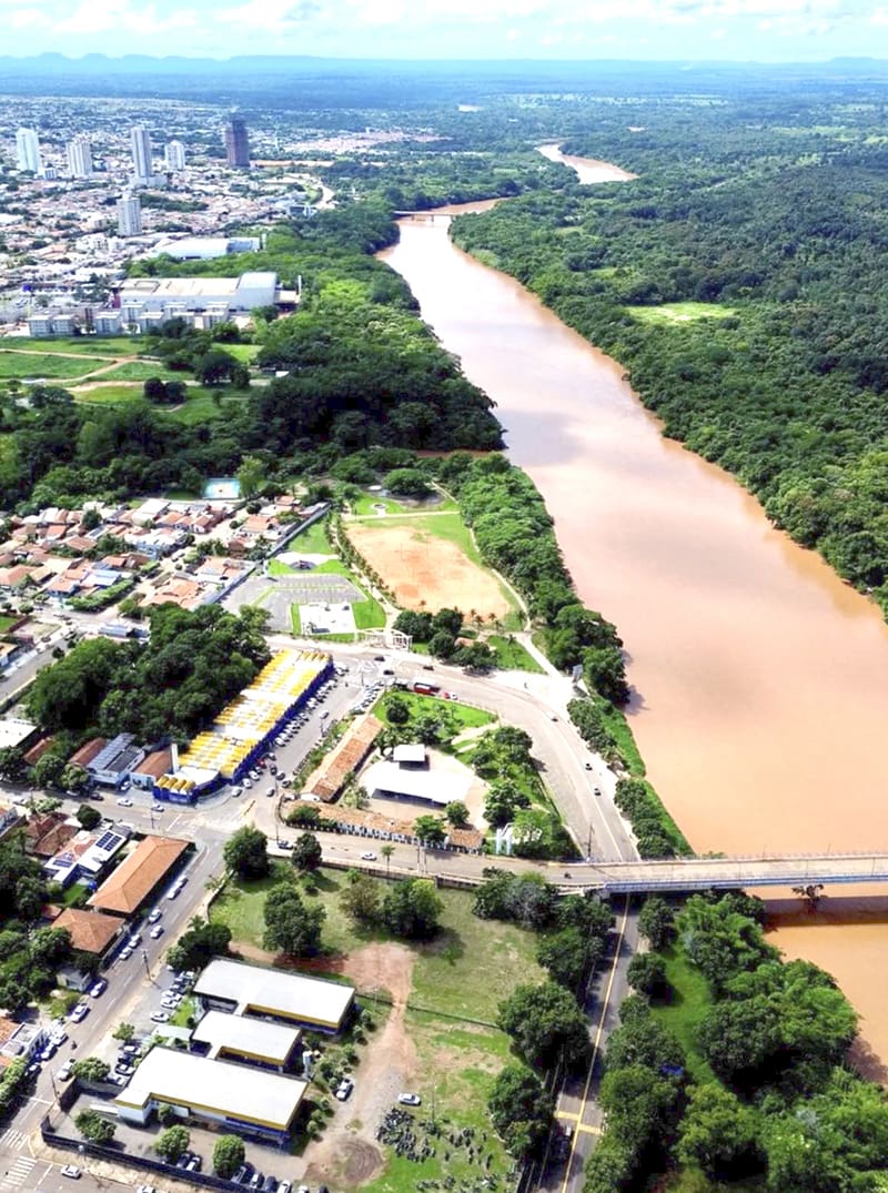 Clima: Feriado prolongado deve ter calor e pancadas de chuvas