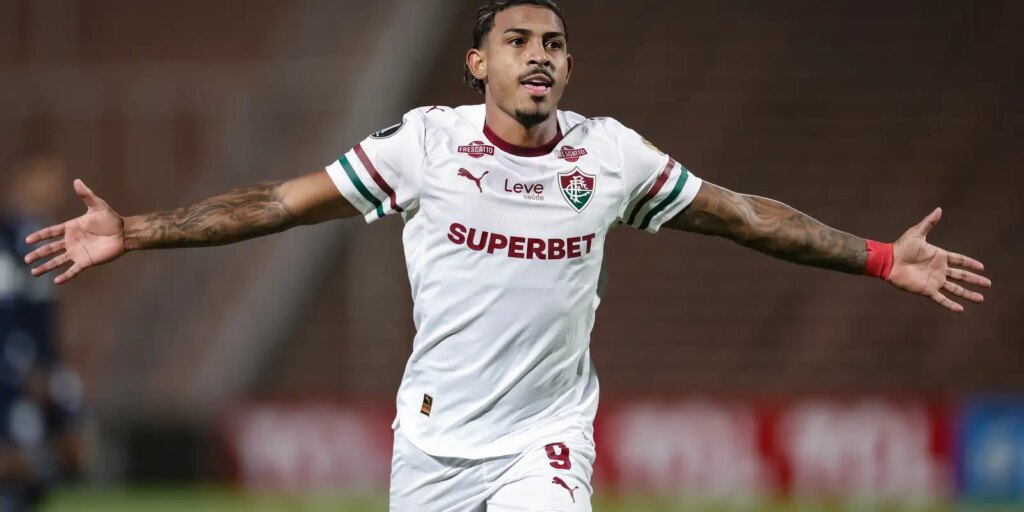 Fluminense arranca empate na Argentina e contina vivo na Libertadores