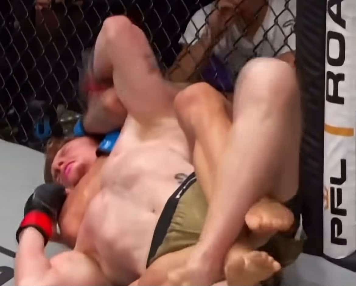 Mato-grossense finaliza inglês com mata-leão em evento de MMA no Texas