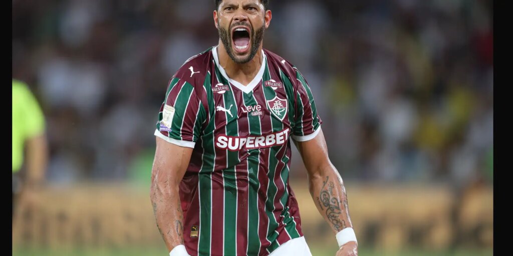 Fluminense vira sobre o Remo e se mantém firme no G-4 do Brasileirão