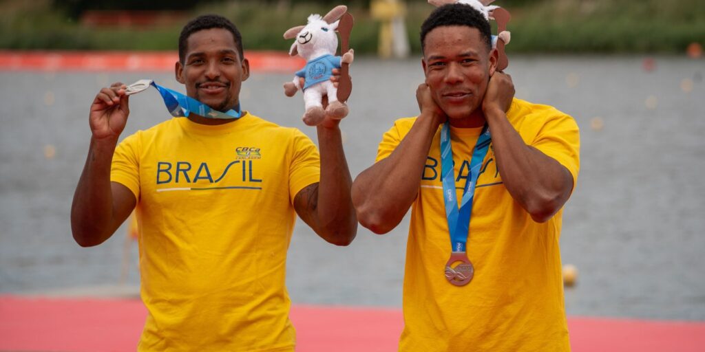 Jacky Godmann e Gabriel Nascimento são prata no Mundial de Canoagem