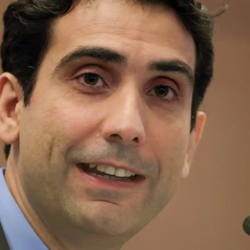 Galípolo diz que mercado de trabalho é o mais exuberante em 3 décadas