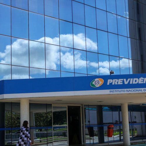 INSS suspende contrato com a Crefisa