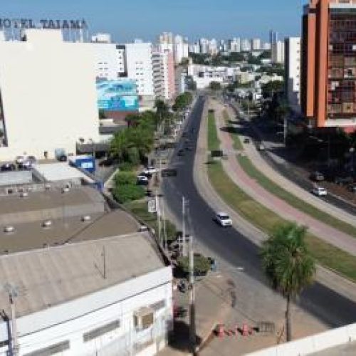 ALTERAÇÕES DEVIDO Á OBRA: Mudança em retornos de avenida obriga condutores a seguirem por novo trajeto