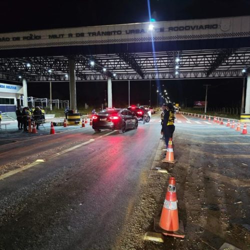 2º dia de Festival de Inverno termina com 42 autos de infração e remoção de 21 veículos