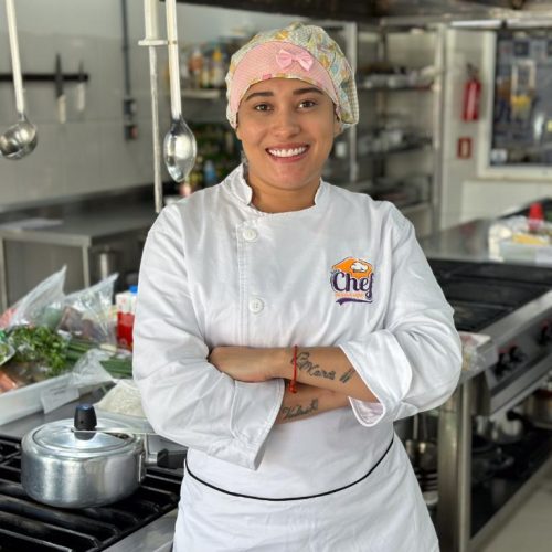 ALIMENTAÇÃO ESCOLAR: Comunidade escolar já pode votar nas receitas do SuperChef da Educação 2026