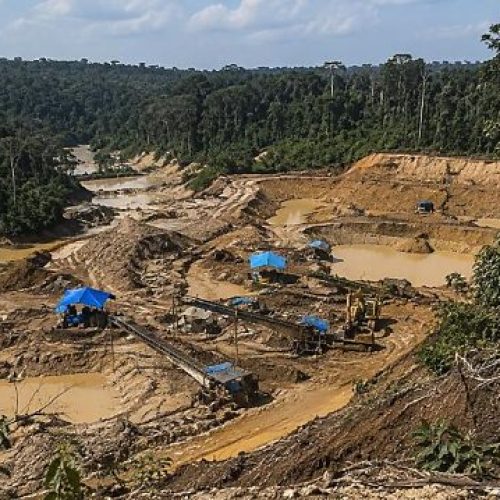 Lavra de ouro perto da TI Sararé amplia risco ambiental e de segurança