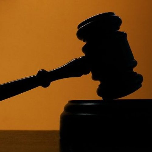 Justiça manda empresa se retratar após pedido de voto a trabalhadores