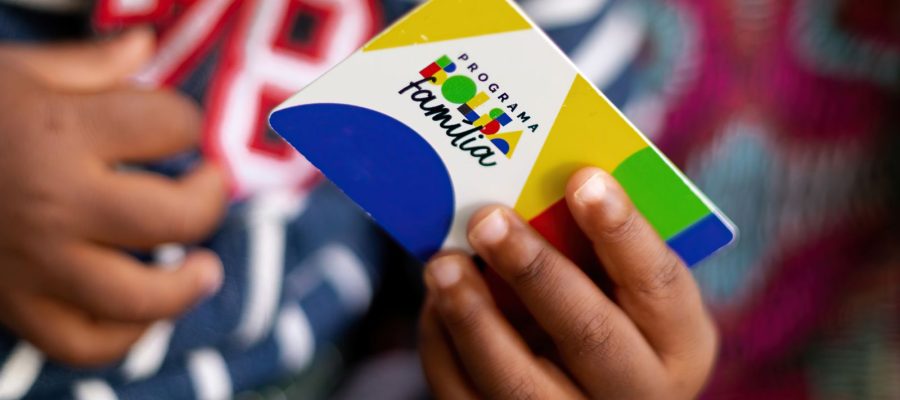 Caixa começa a pagar Bolsa Família de junho