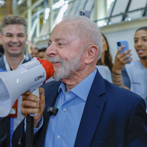 Lula assina medida que altera regras para vales-alimentação e refeição