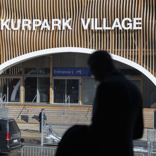 Relatório da Oxfam aponta que governos optam por defender a riqueza