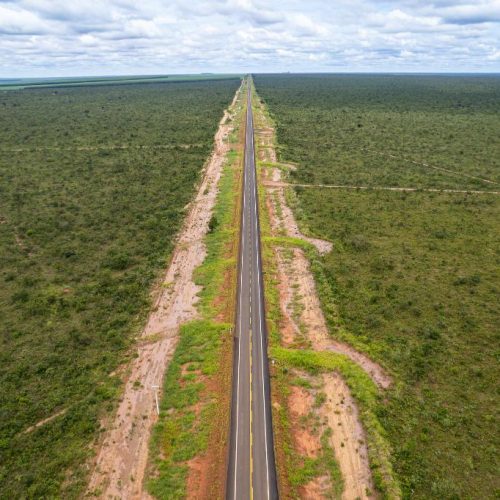 Governo asfalta rodovias em todas as regiões de Mato Grosso