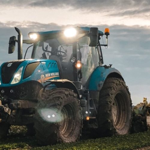 Tratores lideram compras por consórcio no campo