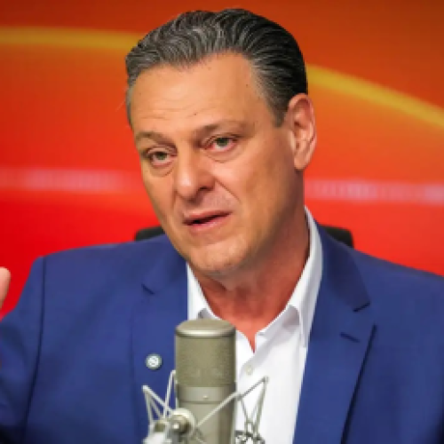 Deputados de MT assinam pedido de impeachmet de Fávaro