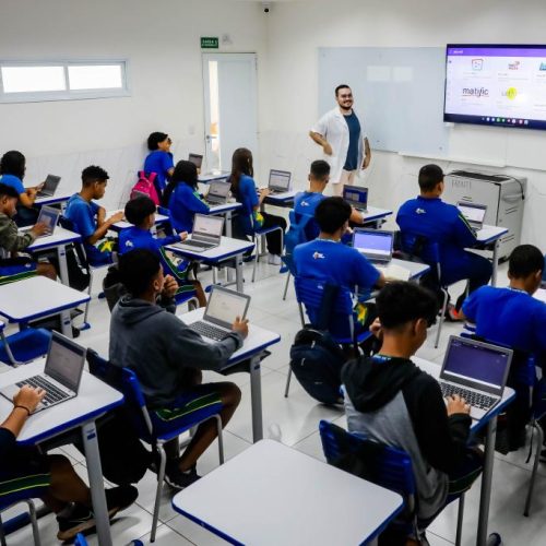 Rede Estadual de MT encerra ano letivo de 2025 com reuniões de Conselhos de Classe e férias escolares