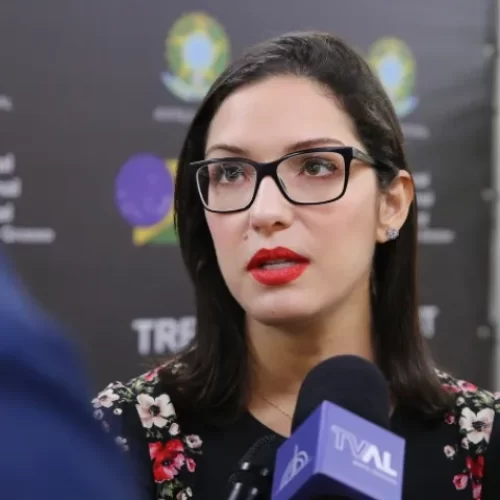 “A ideia é construir uma chapa de consenso", diz Janaina sobre novo diretório estadual do MDB
