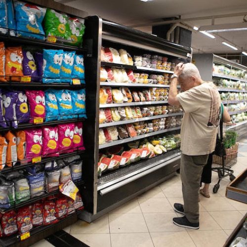 Preços continuam complicando dia a dia dos brasileiros e seguem longe da meta em ano pré-eleitoral