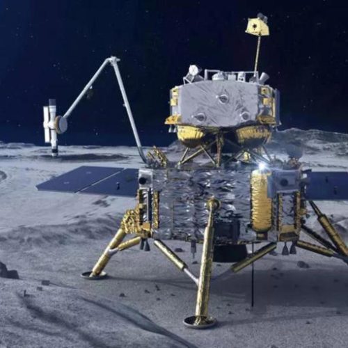 O lado oculto da Lua revela uma estranheza
