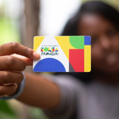 Entram em vigor novas regras do programa Bolsa Família