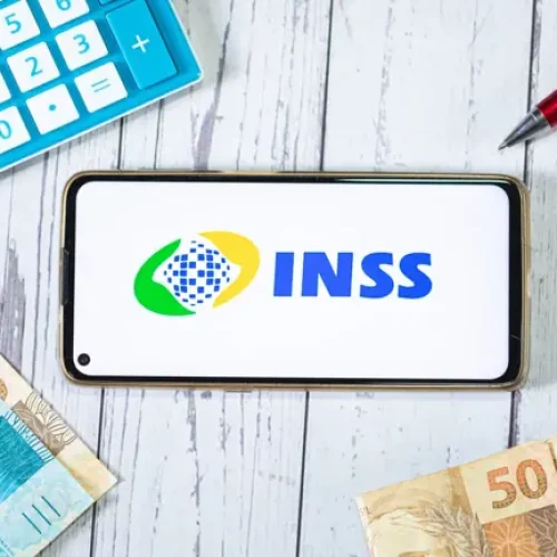 13º salário: reajuste é aprovado aos aposentados do INSS em 2027