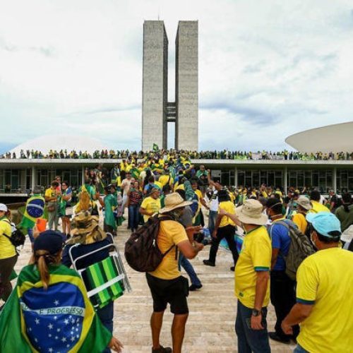Brasil vive crise de “disfuncionalidade institucional”, diz filósofo