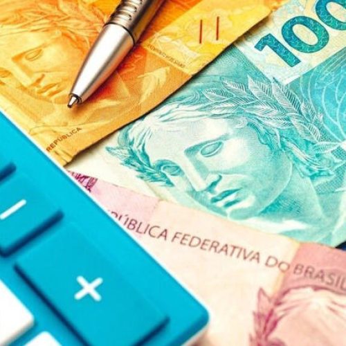 Inflação sobe e pressiona Banco Central