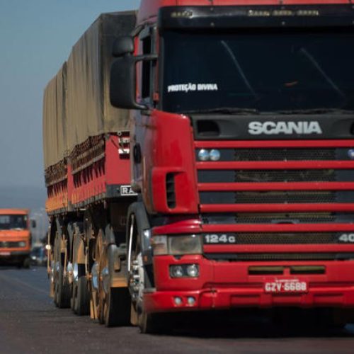 CMN regulamenta linha de R$ 6 bi do BNDES para compra de caminhões