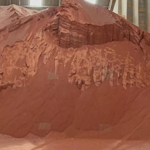 Brasil bate recorde de importação de fertilizantes em 2025