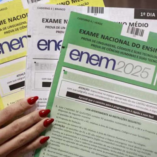 Falta de certificado do Enem gera insegurança entre aprovados no Sisu