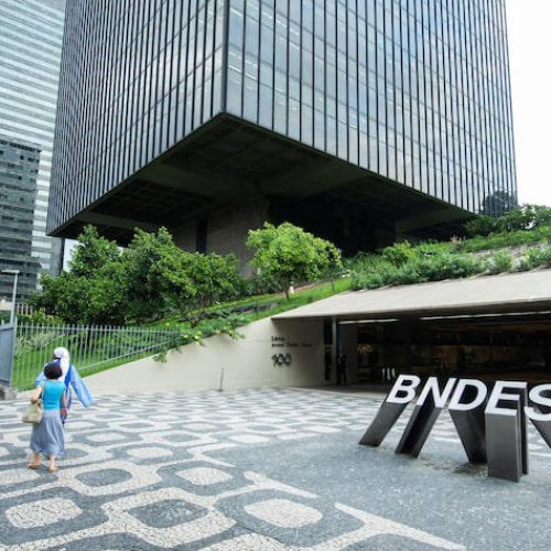 BNDES cria linha de crédito para renegociação de dívidas de produtores rurais