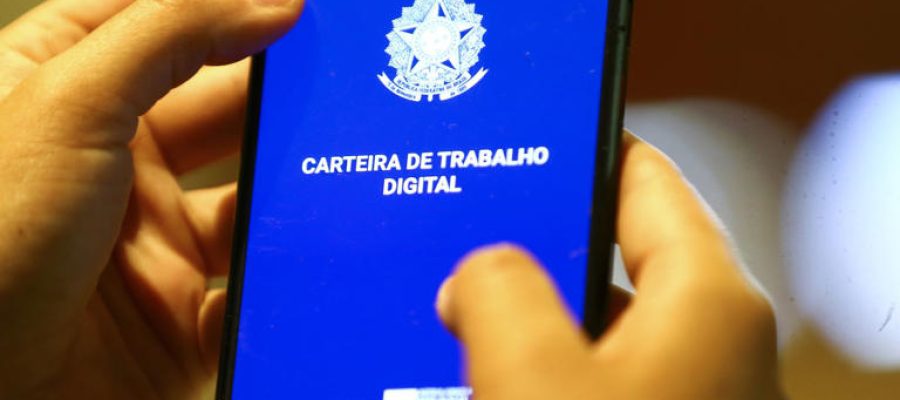 Receita Federal revela as 10 profissões mais ricas do Brasil; veja ranking