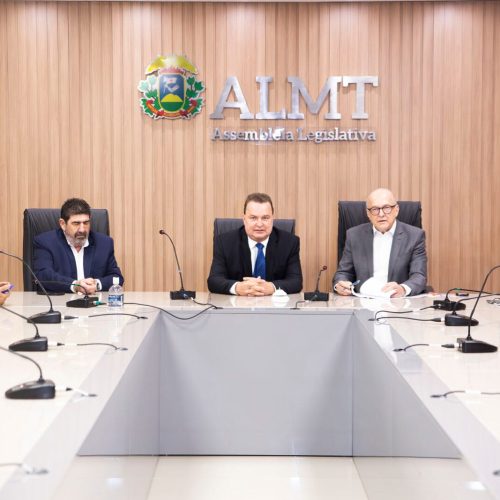AL aprova limite de até 35% em desconto de empréstimos consignados na folha dos servidores