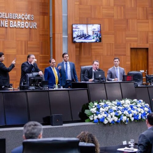 ALMT aprova requerimento de dispensa de pauta para projeto que altera Lei do Fethab