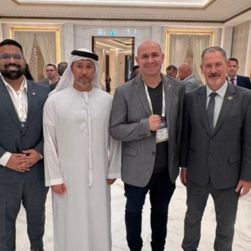 Abilio convida delegação árabe para conhecer potencial econômico e agroindustrial