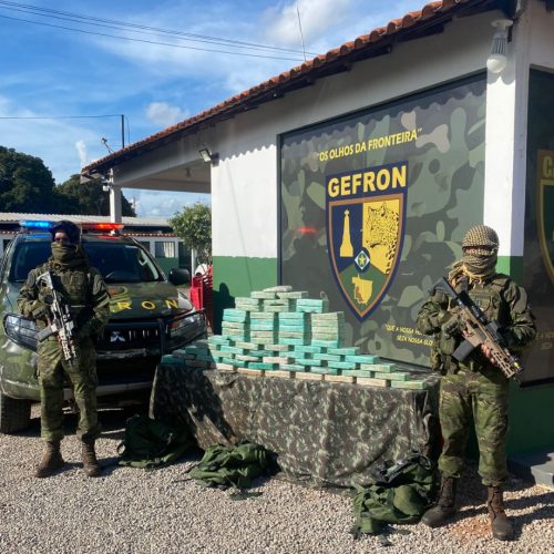 Ação conjunta prende três traficantes na BR-070 com cocaína avaliada em R$ 1,1 milhão