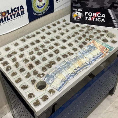 Adolescente é flagrado pela PM vendendo porções de maconha em Cuiabá