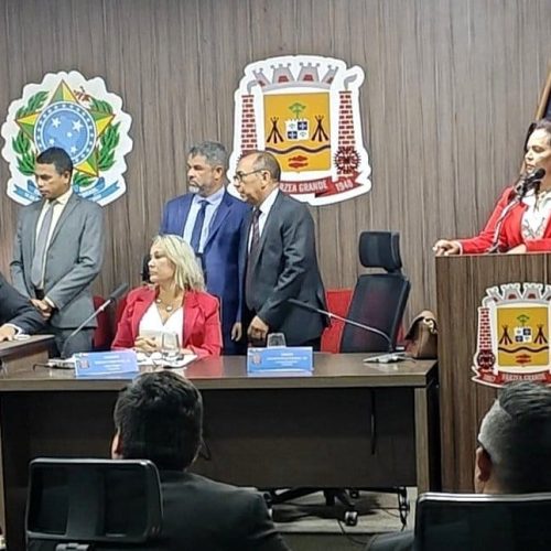 Advogada denuncia venda de diplomas para servidores comissionados da prefeitura