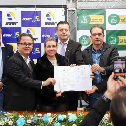 Ager assume regulação dos serviços de água e esgoto de Várzea Grande