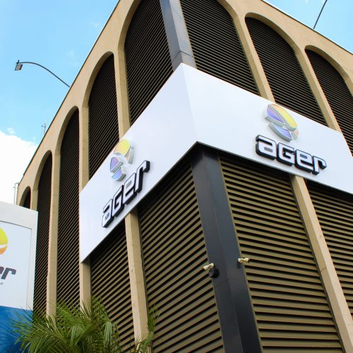 Ager multa Energisa em R$ 12,7 milhões por cobrança indevida de iluminação pública em MT