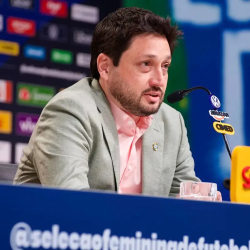 Arthur Elias convoca seleção feminina para amistosos contra Argentina