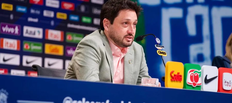 Arthur Elias convoca seleção feminina para amistosos contra Argentina