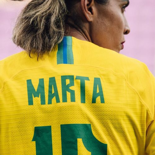 Arthur Elias convoca seleção para amistosos contra o Japão