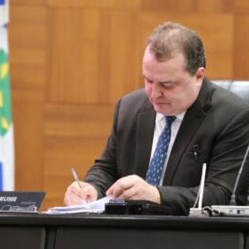 Assembleia amplia fiscalização, transparência e valorização do servidor