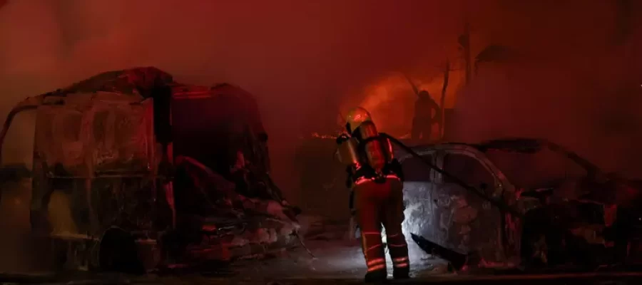 Ataques entre Israel e Irã se intensificam e mais de 240 pessoas morreram em 4 dias