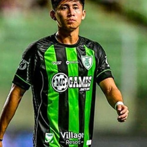 Atleta do América-MG é solto, após prisão em flagrante por racismo