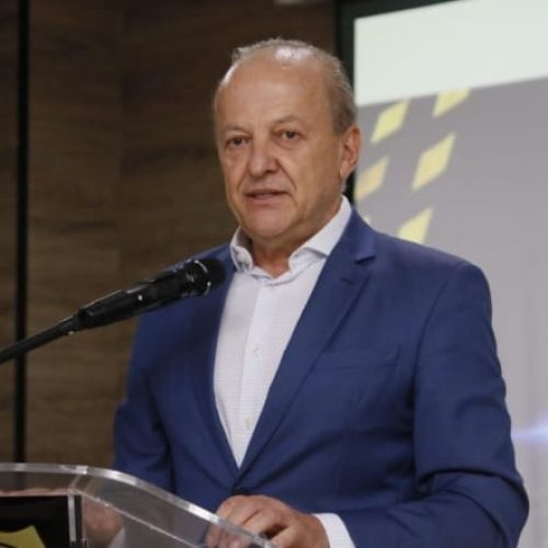 "Aumenta a responsabilidade", diz Pivetta sobre apoio de Blairo Maggi para disputar o Governo