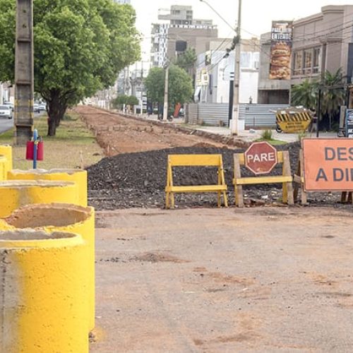 RONDONOPOLIS: Avenida Júlio Campos: Prefeitura investe na melhoria estrutural do pavimento