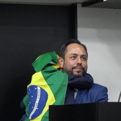 Bolsonarista não vai exonerar equipe de vereador afastado por suspeita de corrupção